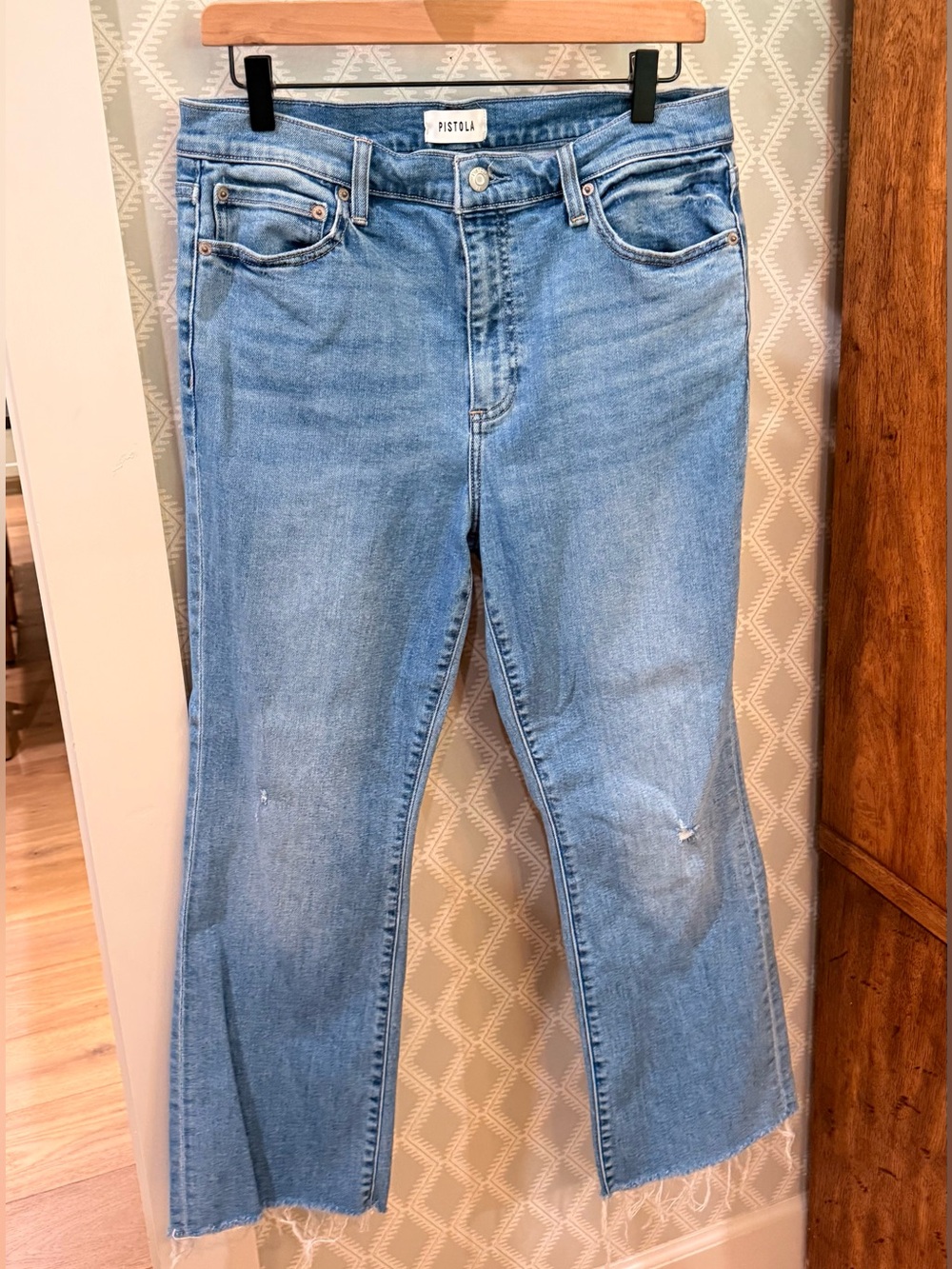 pistola light blue cropped straight jeans